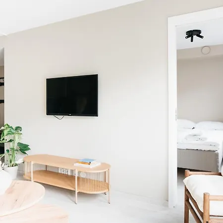 Urban - Stylish Scandinavian Gem With French Balcony