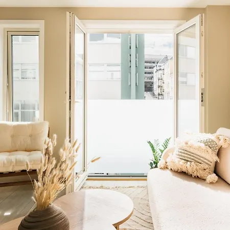 Appartement Urban - Stylish Scandinavian Gem With French Balcony Bergen