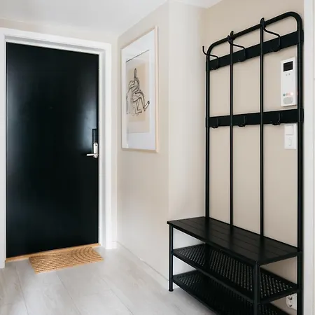 Appartement Urban - Stylish Scandinavian Gem With French Balcony Bergen