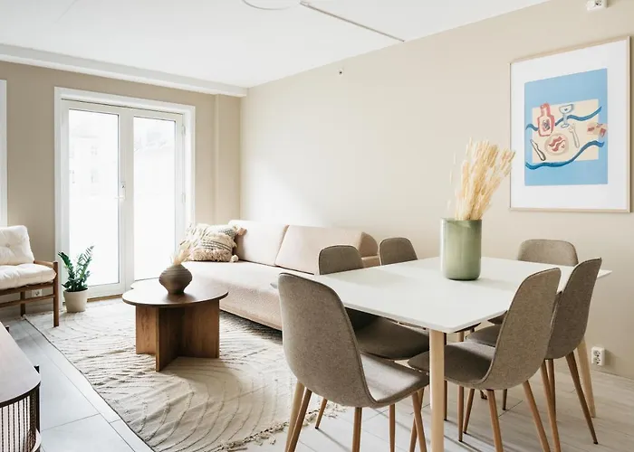 Apartament Urban - Stylish Scandinavian Gem With French Balcony